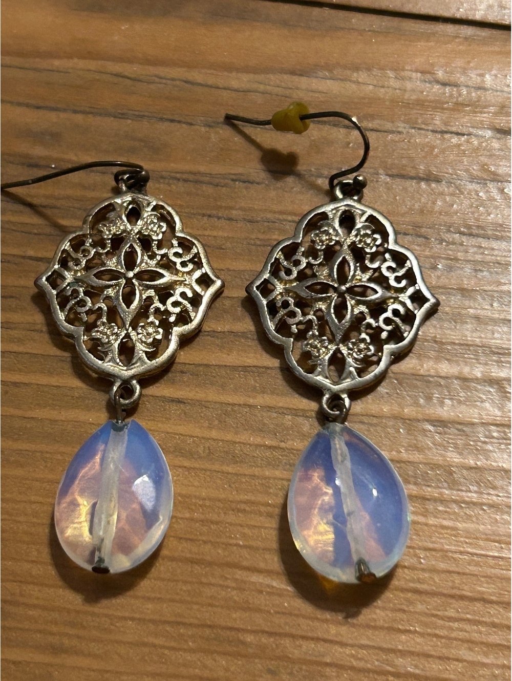 Vintage Style Silver Filigree Dangle Earrings with Opalescent Drops